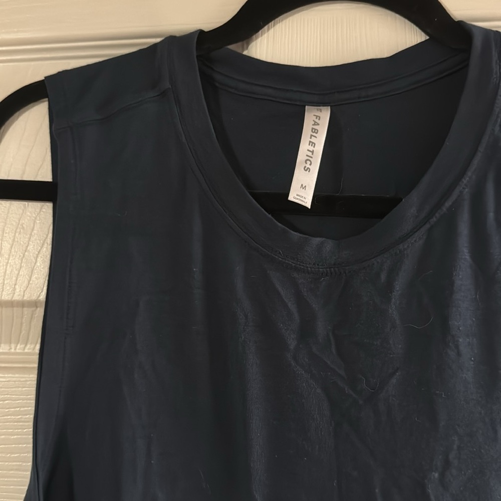 Workout tank - Picture 2 of 2